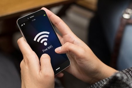 UK Mobile Workers Exposed to Public Wi-Fi Risks