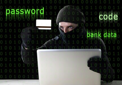 Bankers Fear Cybercrime More than Economic Failure