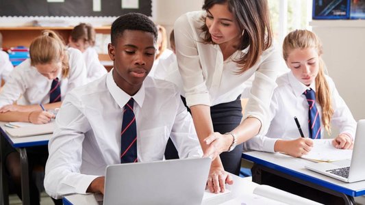 AWS Announces £5m Grant for Cyber Education in the UK