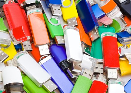 Over 22,000 USBs May Have Been Left in Dry Cleaners