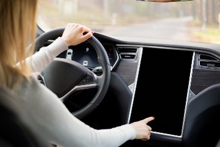 Smartphone App Flaw Leaves Tesla Vehicles Vulnerable To Theft