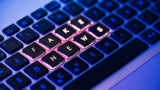 AI-Powered Russian Network Pushes Fake Political News