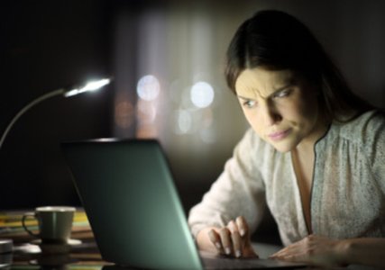 Average American Accesses Suspicious Sites 6.5 Times a Day