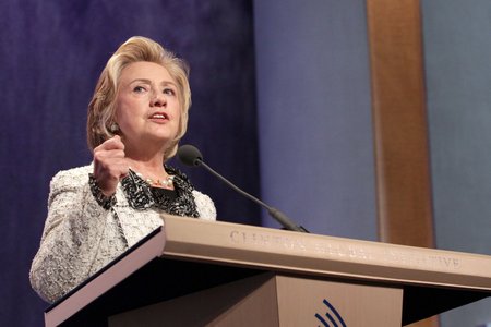 Pro-Trump Hackers Deface Clinton Wikipedia Page