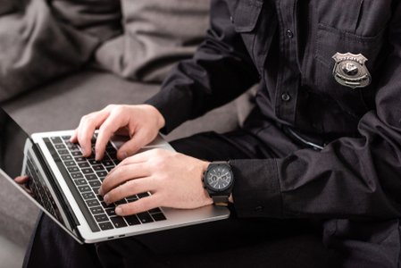 Cops Receive Stalkerware Training
