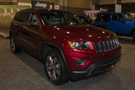 Jeep Hackers Demonstrate New, Terrifying Compromises