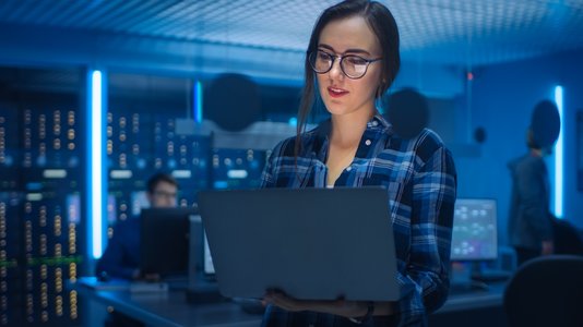 Women in Cybersecurity Mid-Atlantic Partners with CMMC COE