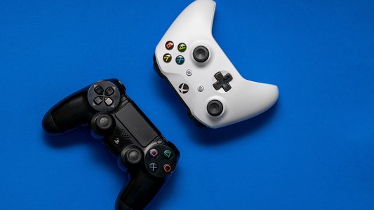 Game developers are still feeling the pull of last-generation consoles