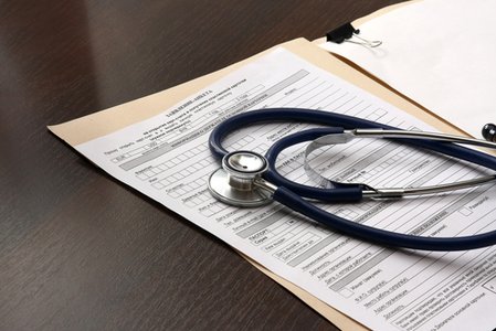 Agency drags feet on removing social security numbers from Medicare cards