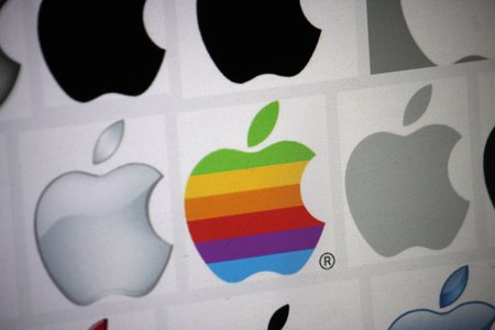 Apple Addresses Reddit-Loving iWorm