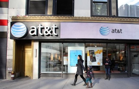 Customer Files $223m SIM Fraud Suit Against AT&T