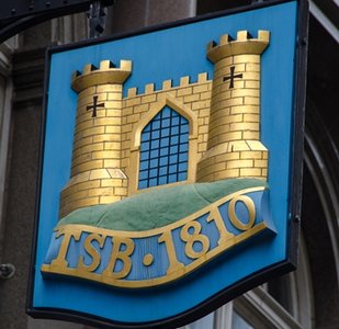 Security Fears as TSB Customers Able to Access Other Accounts