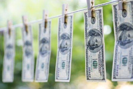 Anti-Money Laundering Fines Fall by 50% in 1H 2021