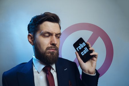 VoIP Carriers Investigated Over Fraudulent Robocalls