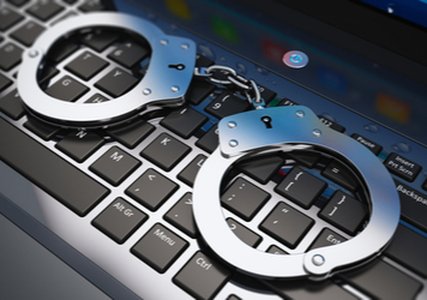 Florida Arrests 10 Men in Online Predator Sting