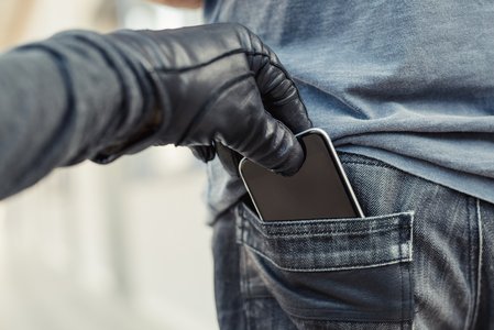 Rail Thieves Prosper as Mobile Device Thefts Jump 62%