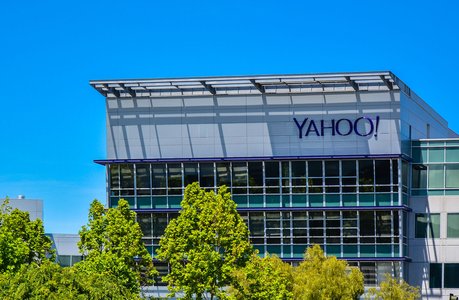 Report Claims Yahoo Secretly Searched Emails for US Government