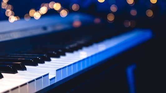 Advance Fee Fraud Targets Colleges With Free Piano Offers