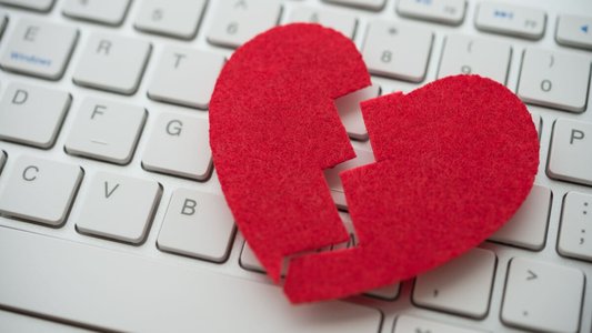 US Seizes $8.2m from Romance Baiting Scammers