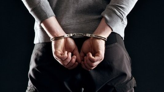 Italian Arrested After Allegedly Paying Hitman to Murder Ex-Girlfriend