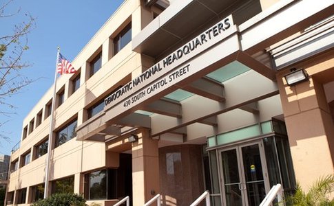 DNC: Russian Hackers Targeted Staffers After Midterms