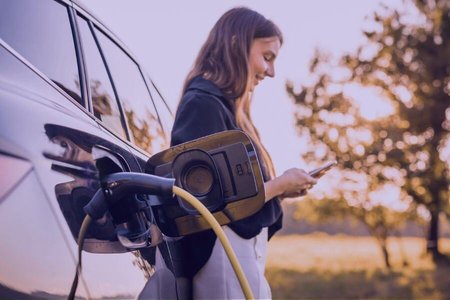 Tesla cars can be stolen by hacking the app