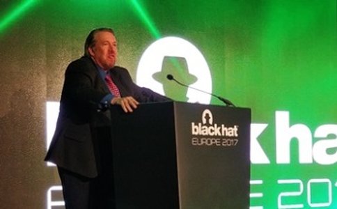 Kylie Makeup, Yeezy Trainers and Holiday Online Shopping Scams