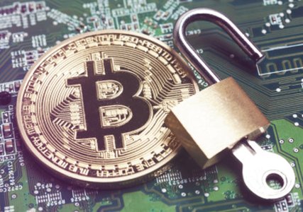 US Regulators Warn Banks About Cryptocurrency Security Risks