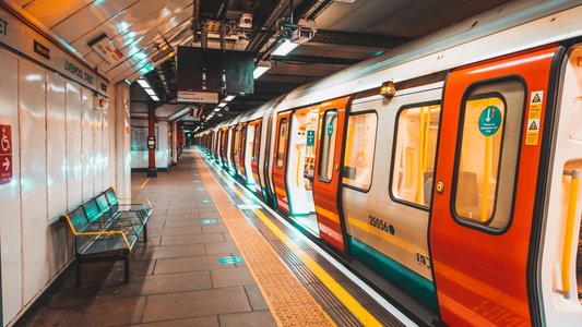 TfL Confirms Customer Data Breach, 17-Year-Old Suspect Arrested