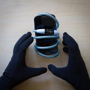 US Attorney General Slams Strong Phone Encryption