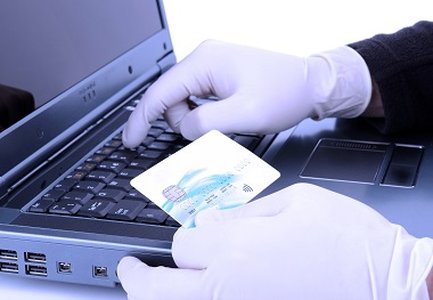 UK Fraud Complaints Surge Over 40%