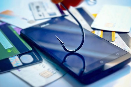 Mobile Users Blissfully Unaware of IoT Dangers