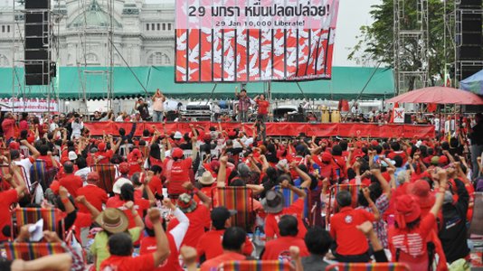 Thai Army Patrols the Web For Anti-Monarchy Slurs