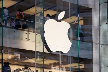 Researcher Hacks Apple and Microsoft