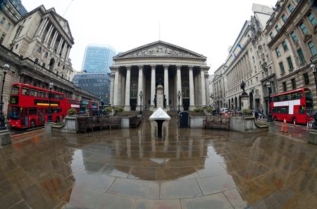 Bank of England Disables Auto-Complete After Email Blunder