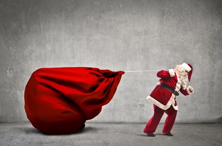 Users Warned of Info-Stealing Christmas-Themed Malware