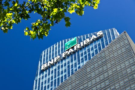 French Bank Denies Access to Russian Workforce