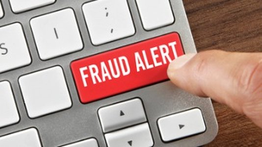 E-Commerce Biz and CEO Charged with Investor Fraud