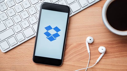 Security Breach Exposes Dropbox Sign Users