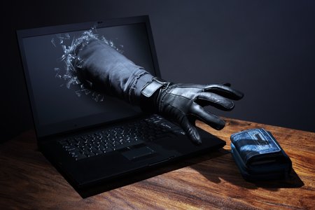 Hackers Offer ‘100% Guarantees’ on Dark Web Goods