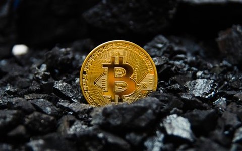 Cryptomining Malware Soars 956% in a Year