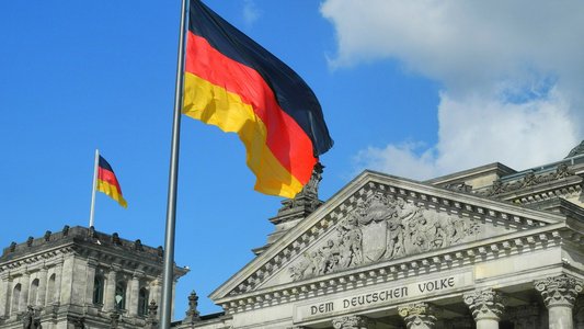 More Germans are playing video games than ever before, particularly those aged 60+