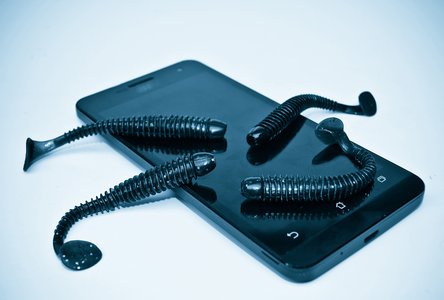 26 Mobile Phone Models Contain Pre-Installed Spyware