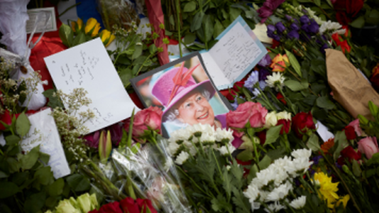 User Alert as Phishing Campaigns Exploit Queen's Passing