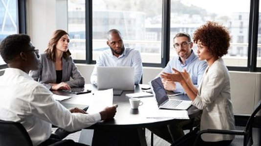 UK Security Chief: CEOs Must Get Closer to Their CISOs