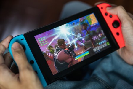 Nintendo Hacker Pleads Guilty to Downloading Child Porn