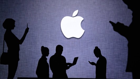 Experts Slam Government After “Disastrous” Apple Encryption Move