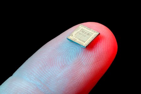 Experts Slam Employee Microchip Plans