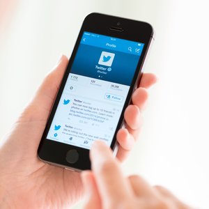 Twitter Tops Online Trust 'Honor Roll'
