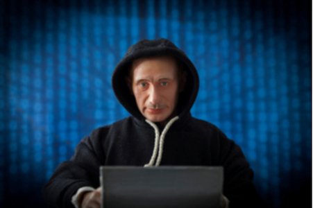 Putin Signs Law to 'Stabilize' Russian Internet